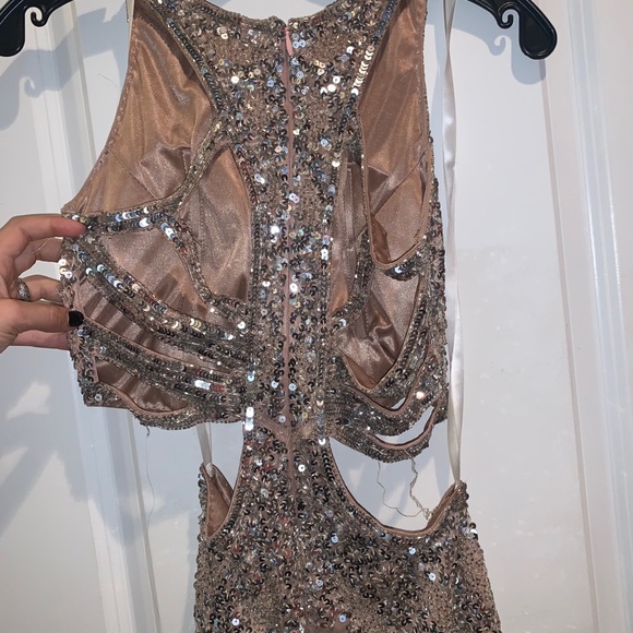 Formal Dress - Picture 2 of 3